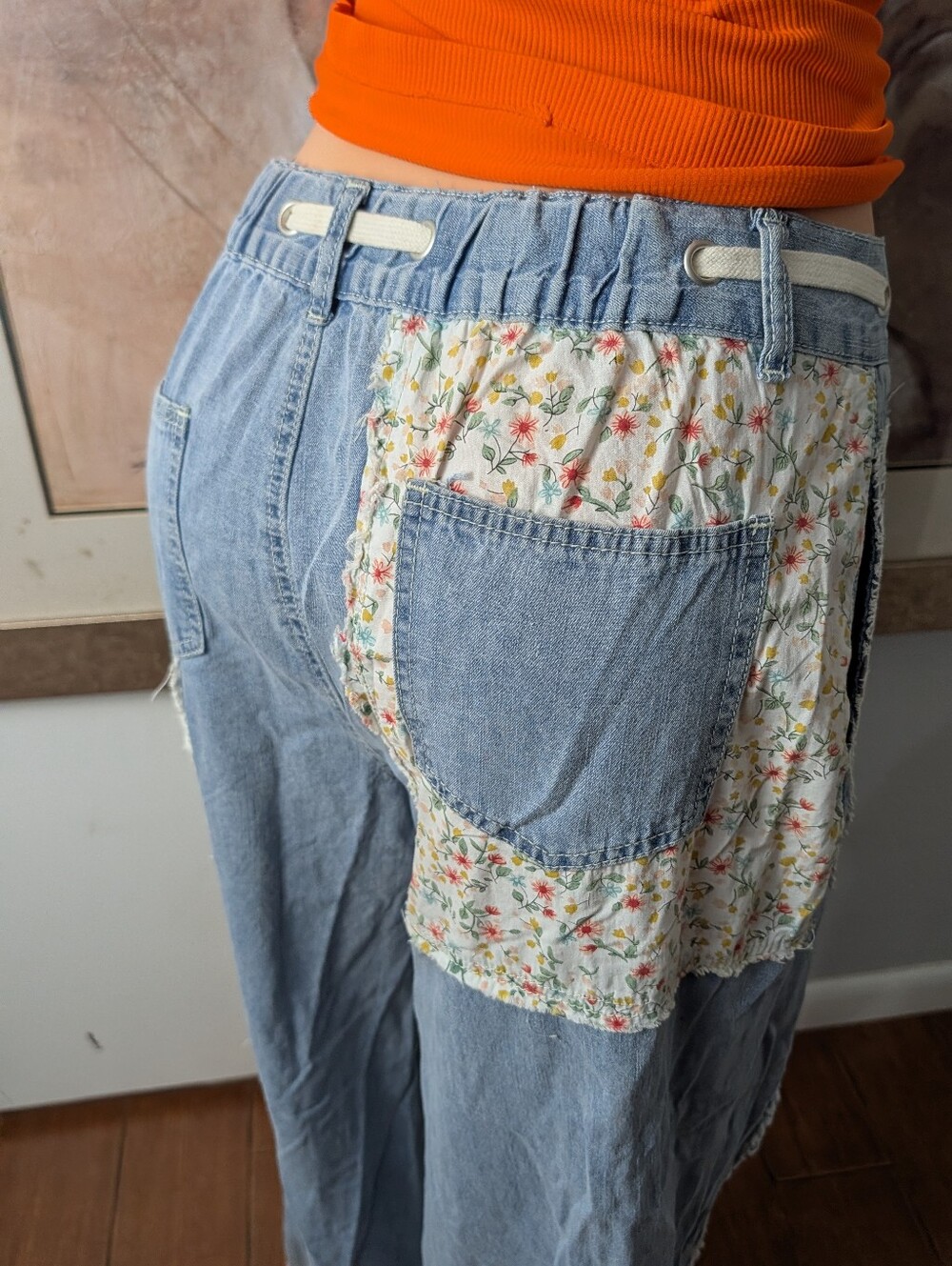 POL Drawstring Lace Floral Patchwork Wide Leg Flare Jeans Size M - Picture 6 of 10